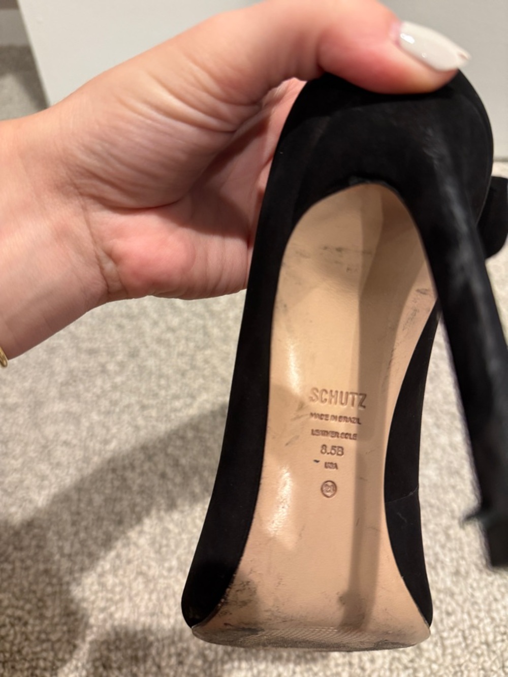 Schutz Lou Pump in Black Suede size 8.5 - Picture 5 of 5